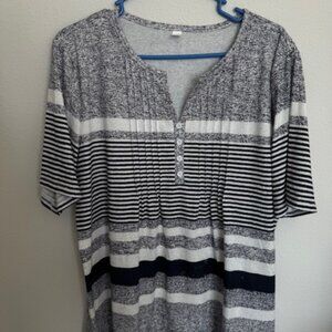 Women's tunic style top
